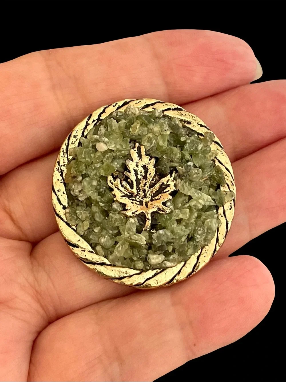 Vintage Mid-Century Canadian Maple Leaf Brooch